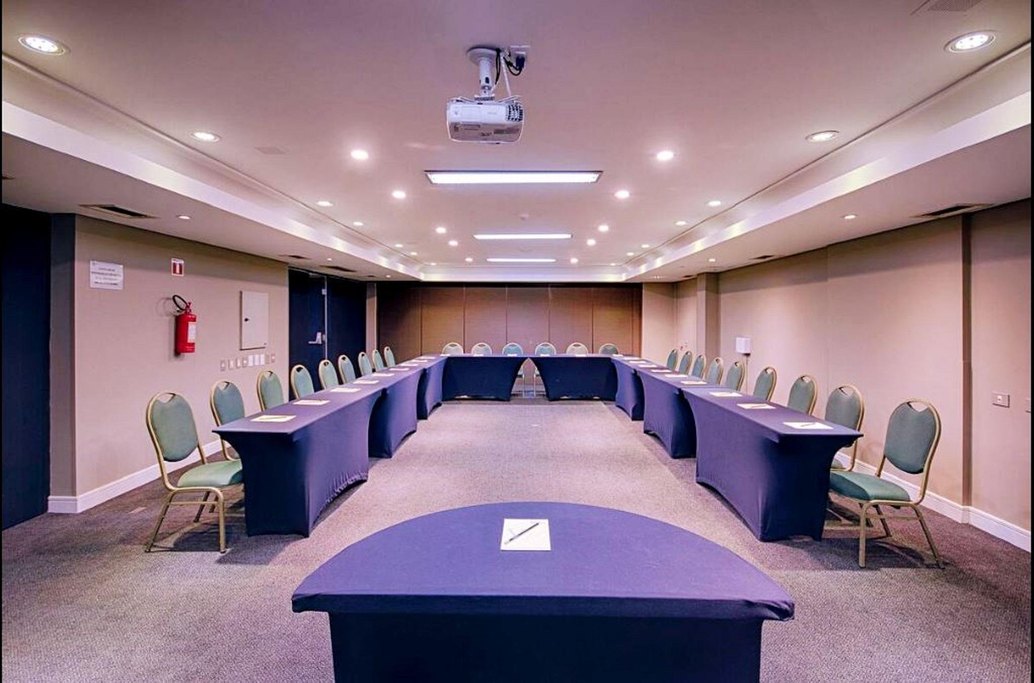Hotel Victoria Villa Curitiba By Nacional Inn Luaran gambar