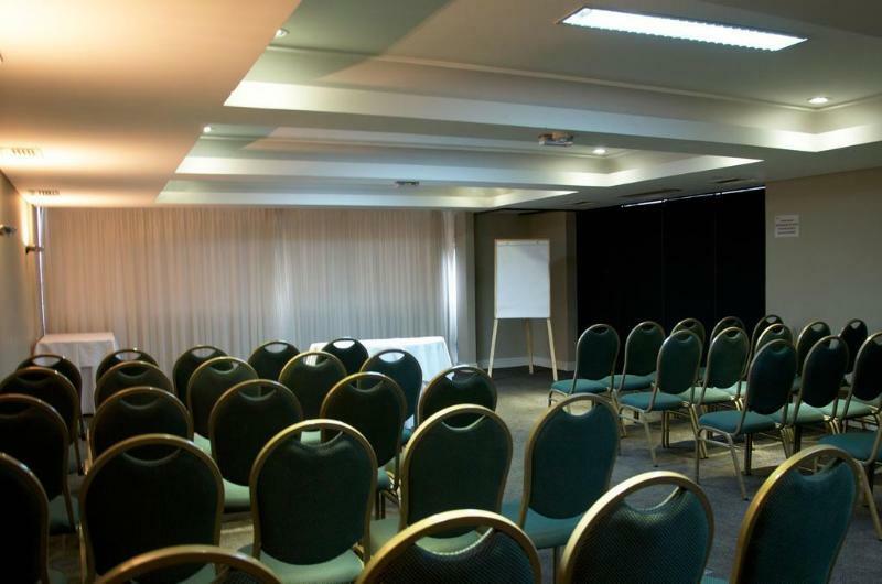 Hotel Victoria Villa Curitiba By Nacional Inn Luaran gambar